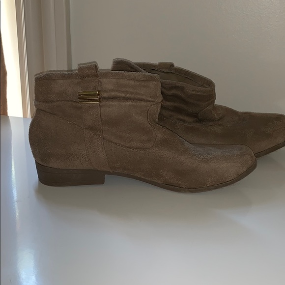 boots - Picture 5 of 5